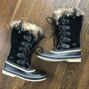 Sorel Joan of Arc Boots Size 8
